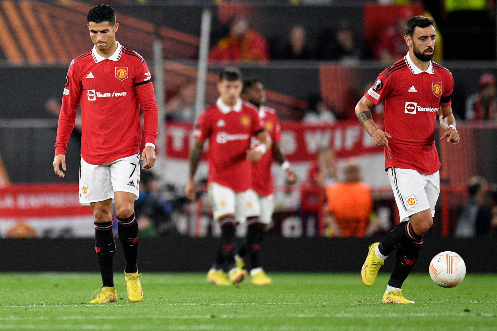 MU thua Sociedad: Khi Ronaldo trở thành người thừa