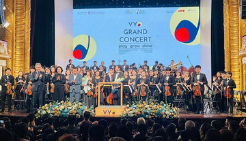 Vietnam’s first multi-nationality youth orchestra makes debut