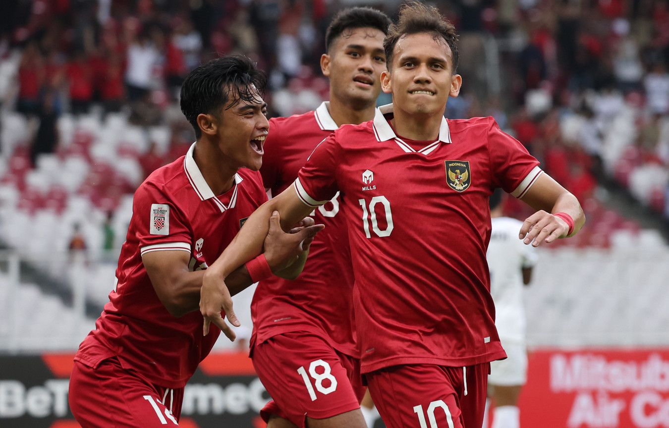 Indonesia nhận 'lệnh' tránh tuyển Việt Nam ở bán kết AFF Cup