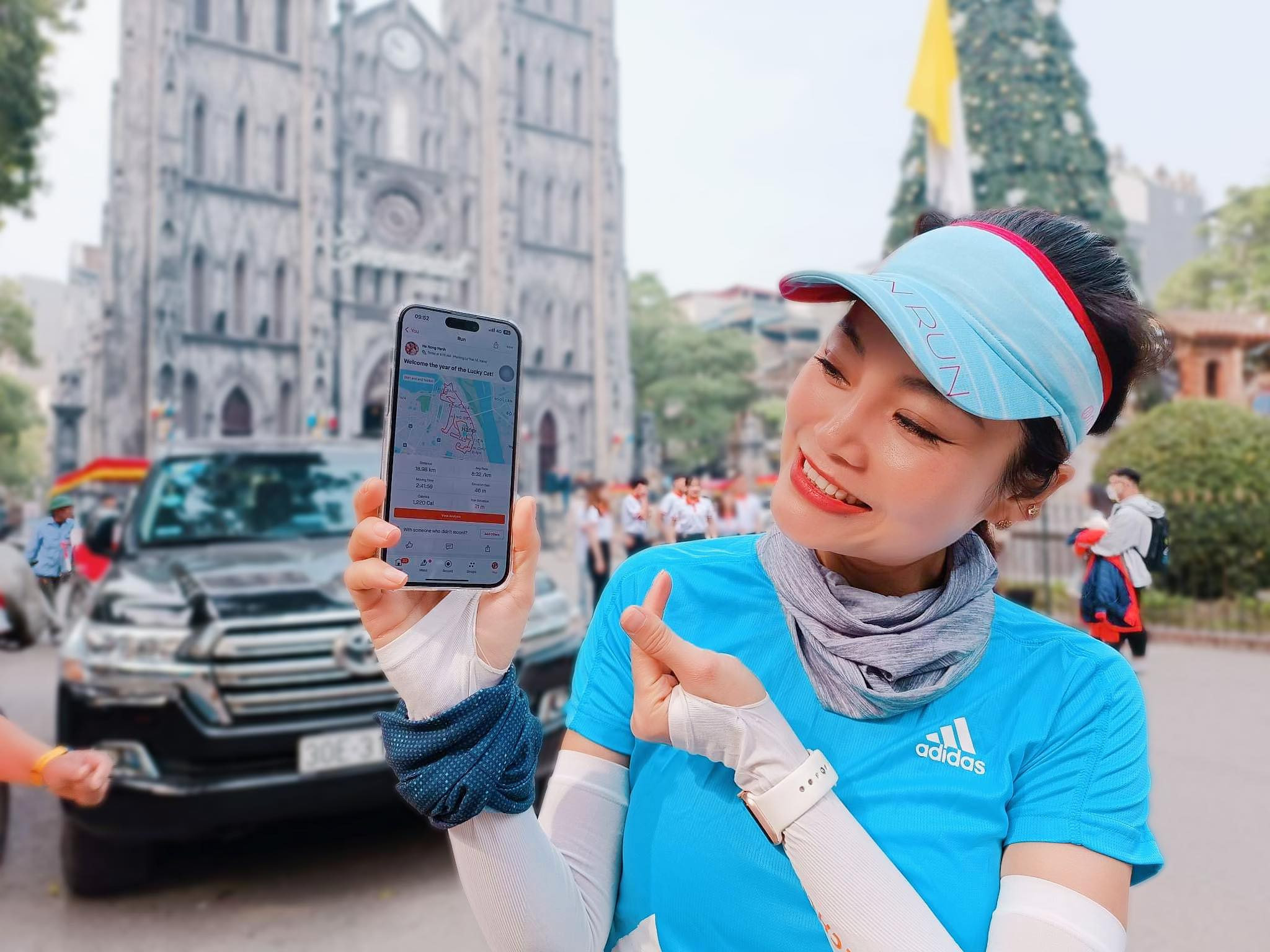 Chạy bộ vẽ hình mèo trên bản đồ Hà Nội để chào đón năm 2023