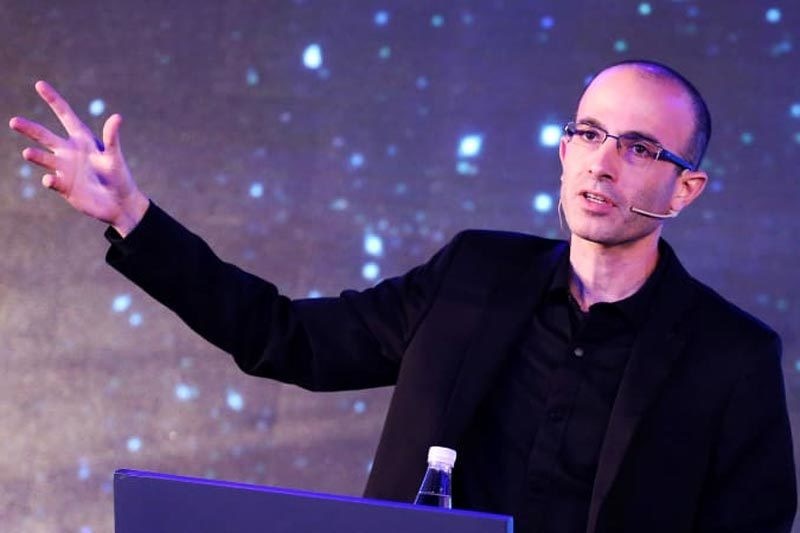 Sử gia Do Thái nổi tiếng gợi ý 'câu chuyện đơn giản' cứu Trái đất