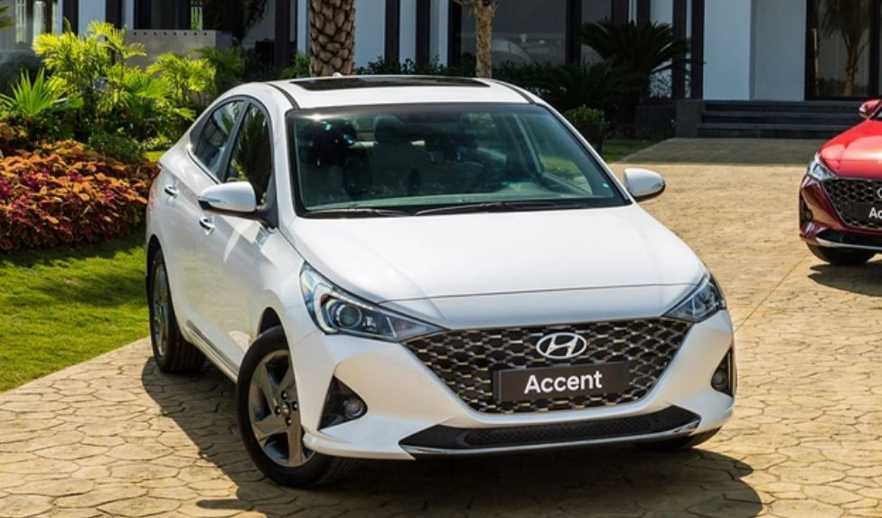 Xe bán chạy tháng 12: Hyundai Accent bứt tốc dẫn đầu, Xpander “rớt thảm”