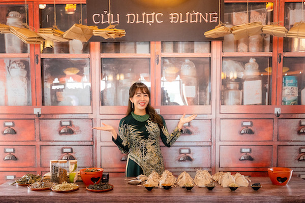Học phụ nữ Việt xưa cách chăm tóc bằng thảo dược