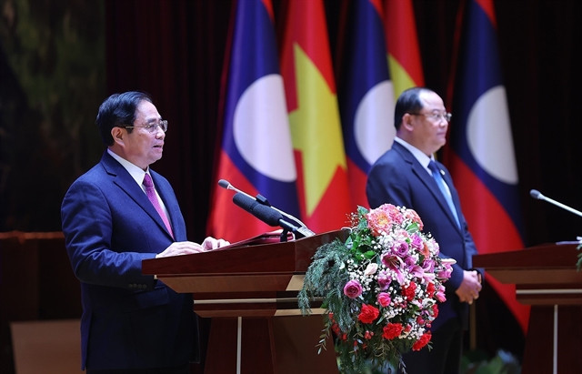 Vietnam, Laos to boost economic cooperation, maintain great ties