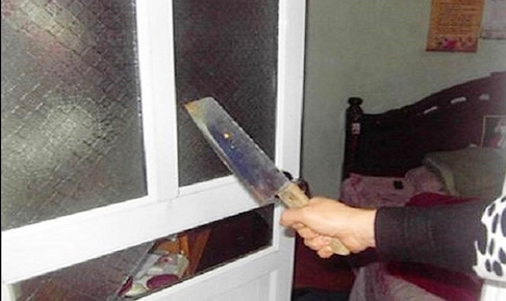 Chồng dùng dao chém vợ tử vong ở Nghệ An