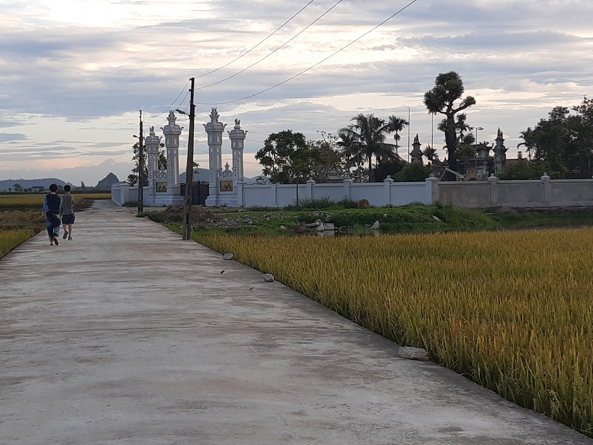 Nghệ An ưu tiên giảm nghèo vùng đồng bào dân tộc thiểu số