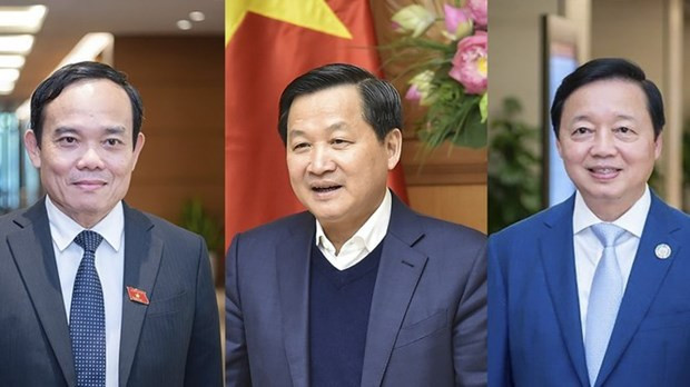 PM assigns tasks to deputy prime ministers hinh anh 1