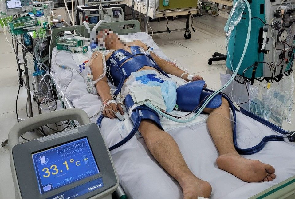 Người đàn ông đột ngột ngừng thở sau một ngày đau bụng