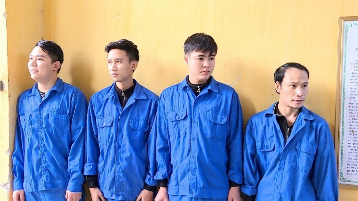 lua dao hon 10 ty dong bang thu doan xa hang gia re qua mang internet hinh anh 1