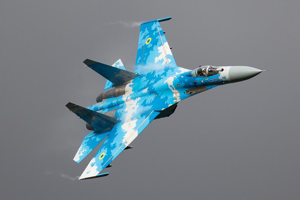 Tiêm kích Su-27 Nga chặn trinh sát cơ Đức trên biển Baltic