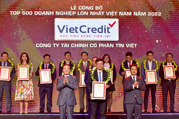 VietCredit 2 lần liên tiếp vào Top 500 doanh nghiệp lớn nhất Việt Nam