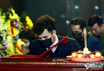 Những hình ảnh xúc động trong đám tang NSND Doãn Hoàng Giang