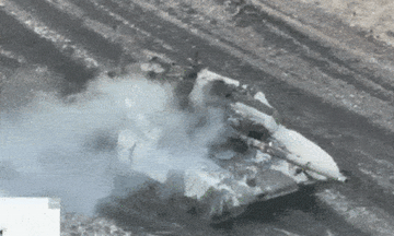 Video lực lượng Ukraine bắn hạ xe tăng T-90M ở Luhansk