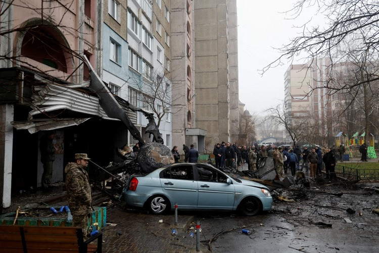 Hiện trường vụ rơi trực thăng khiến Bộ trưởng Nội vụ Ukraine thiệt mạng