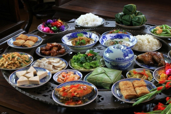 Gợi ý mâm cúng và văn khấn mùng 2 tết Quý Mão