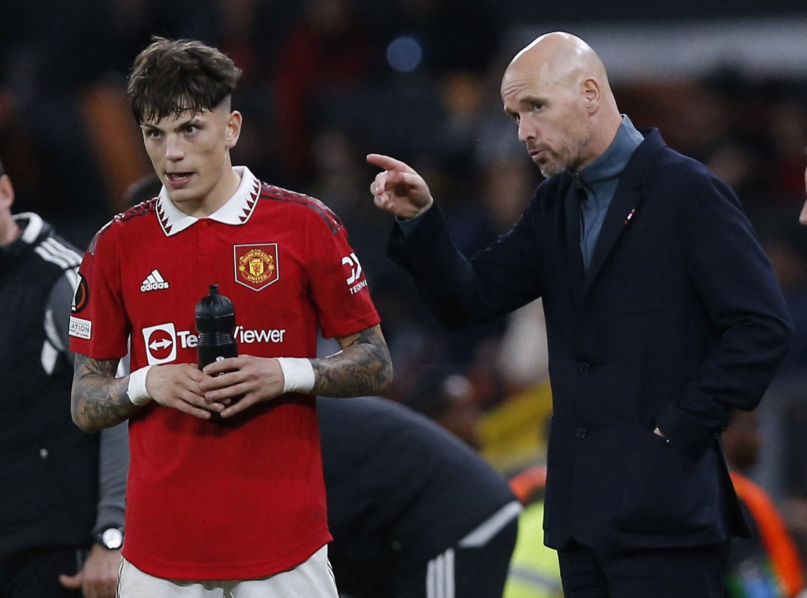 Erik ten Hag ra chiêu, MU sắp gia hạn thành công Garnacho