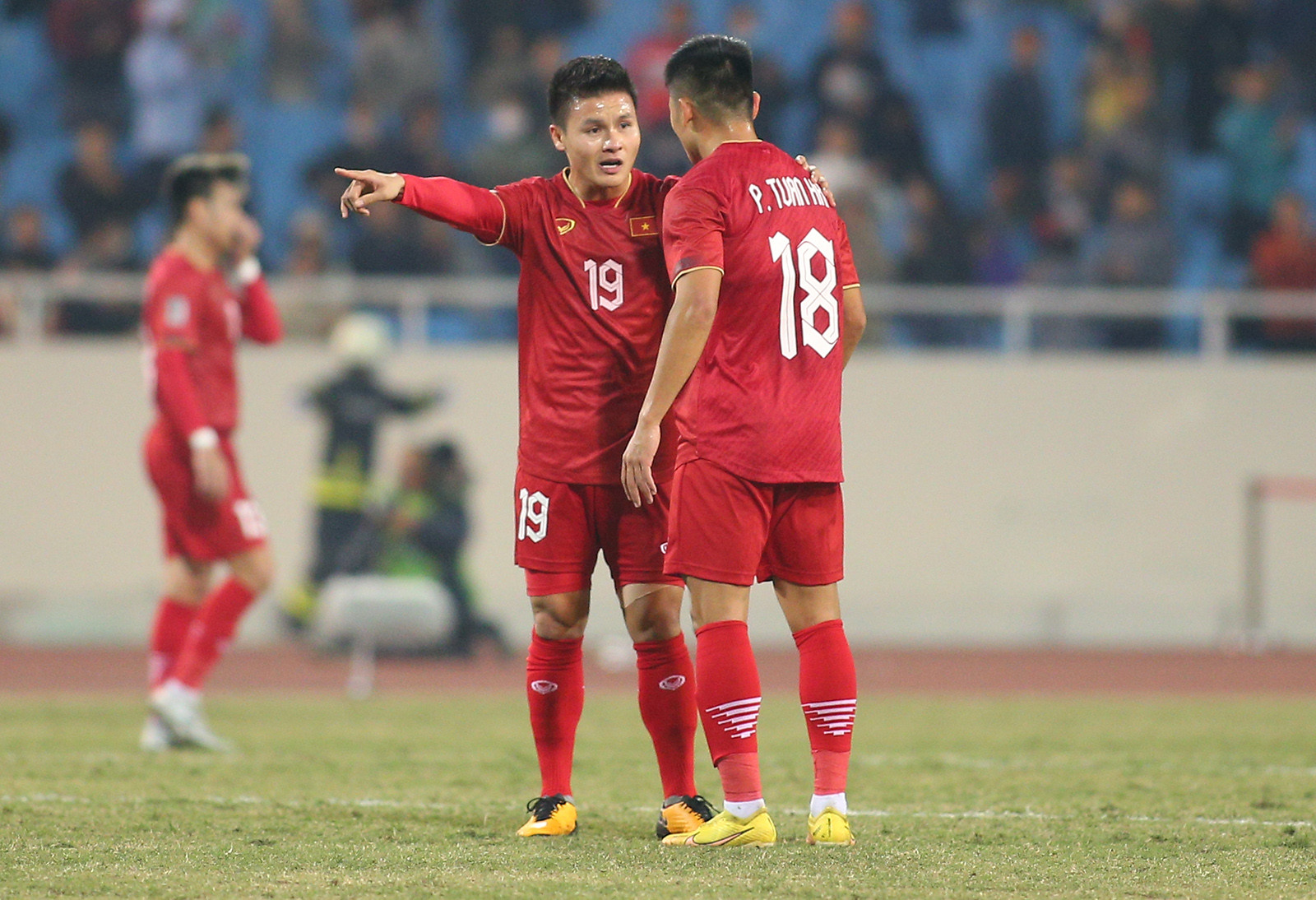 Tuyển Việt Nam: Thầy Park làm gì để Quang Hải, Tuấn Hải 'bay' ở AFF Cup