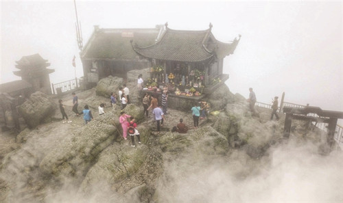 Yen Tu provides country’s finest Buddhist pilgrimage