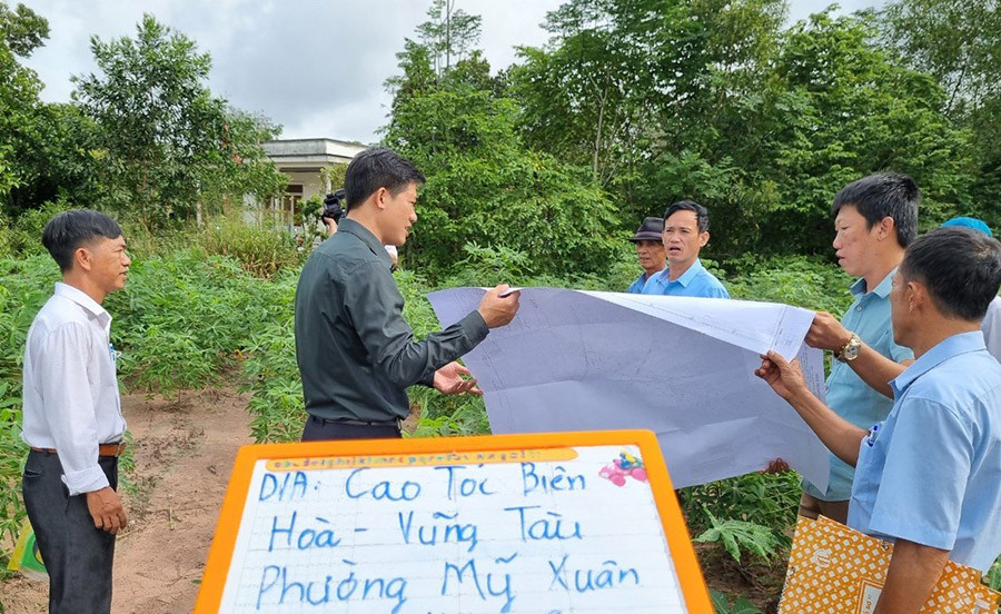 Tiến độ giải phóng mặt bằng cao tốc Biên Hoà