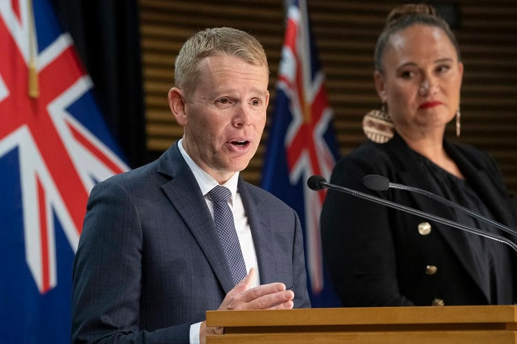 Thủ tướng tương lai New Zealand muốn bảo vệ gia đình trước dư luận