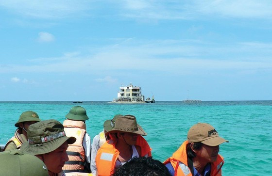 Four furthermost points of Vietnam ảnh 3