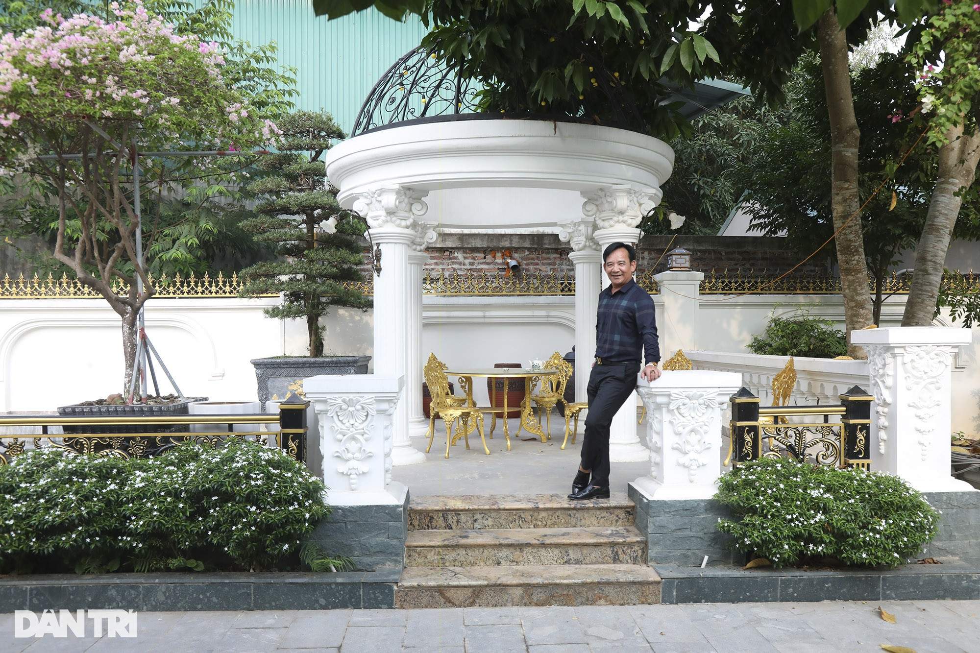 Biệt thự nhà vườn như lâu đài của Đại gia chân đất Quang Tèo - 7