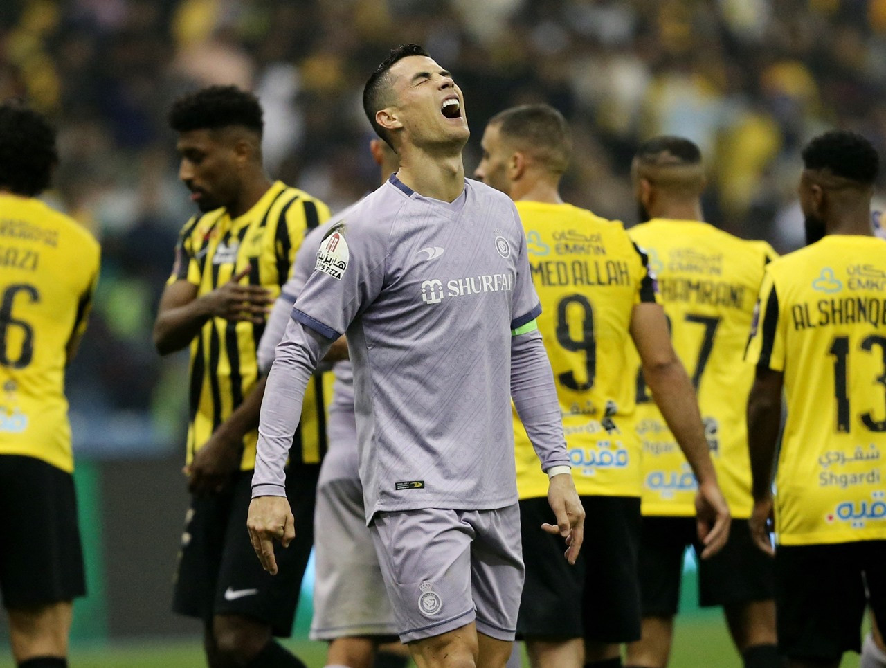Ronaldo im tiếng, Al Nassr bị loại khỏi Saudi Super Cup