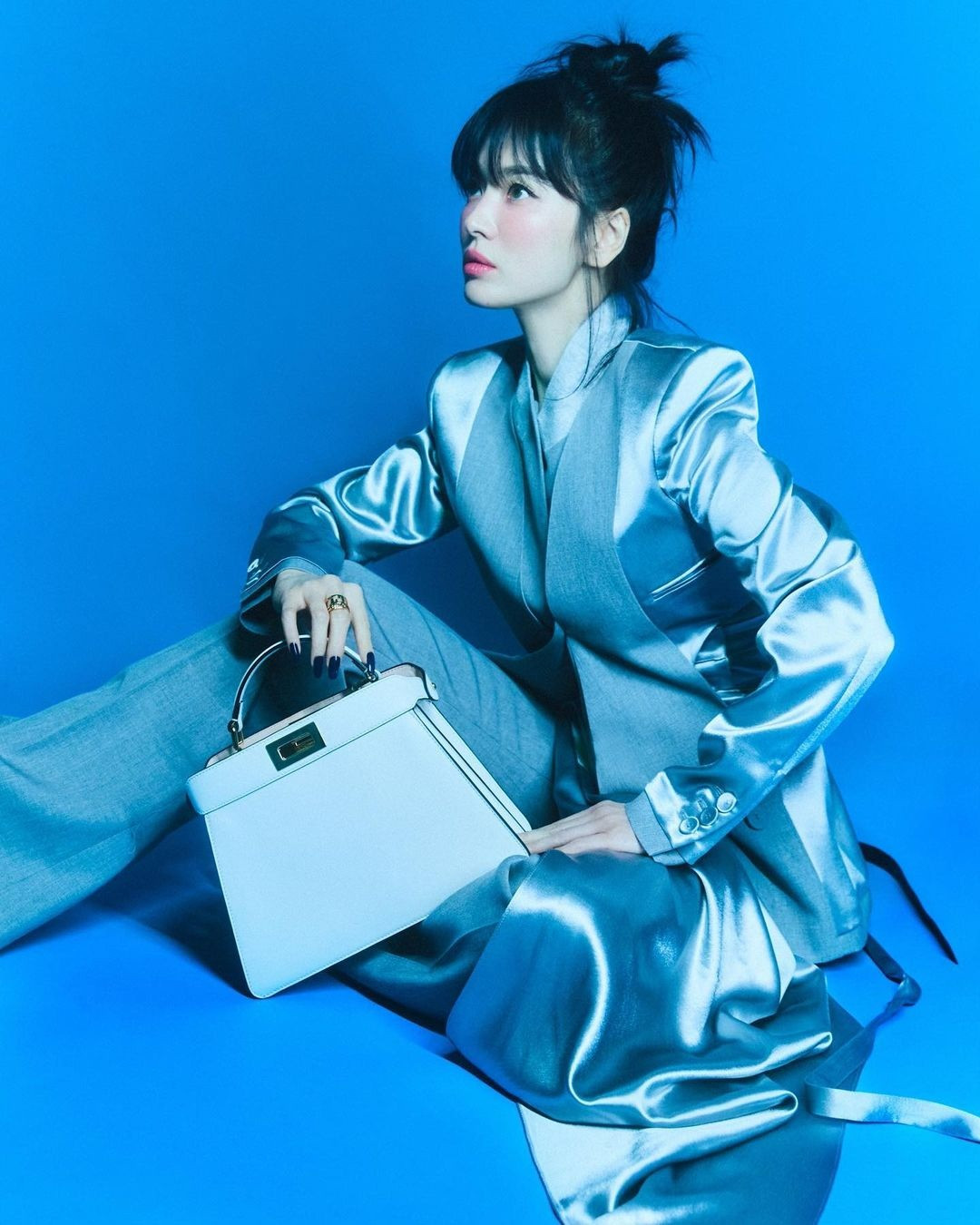 Song Hye Kyo lần đầu lên tiếng khi bị chê già, xuống sắc - 8