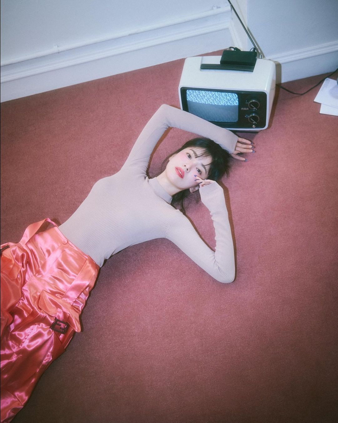 Song Hye Kyo lần đầu lên tiếng khi bị chê già, xuống sắc - 9