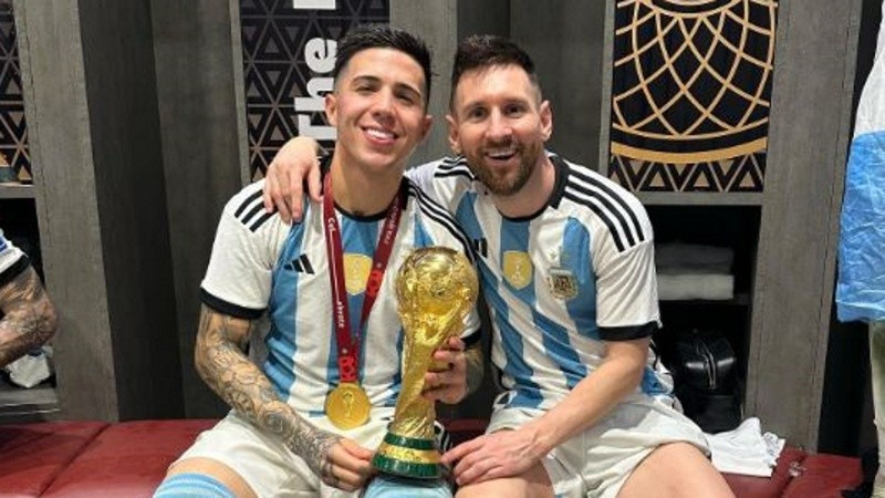 Chelsea xong điều khoản với Enzo Fernandez, ‘nổ’ bom tấn 127 triệu euro