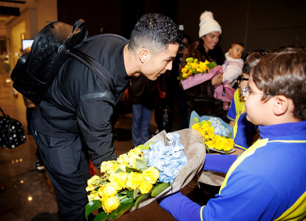 Ronaldo được chào đón nồng nhiệt ở Saudi Arabia