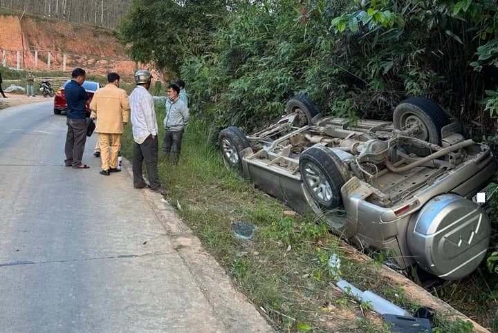 Siêu sao làm MC với cát sê 10 triệu đồng