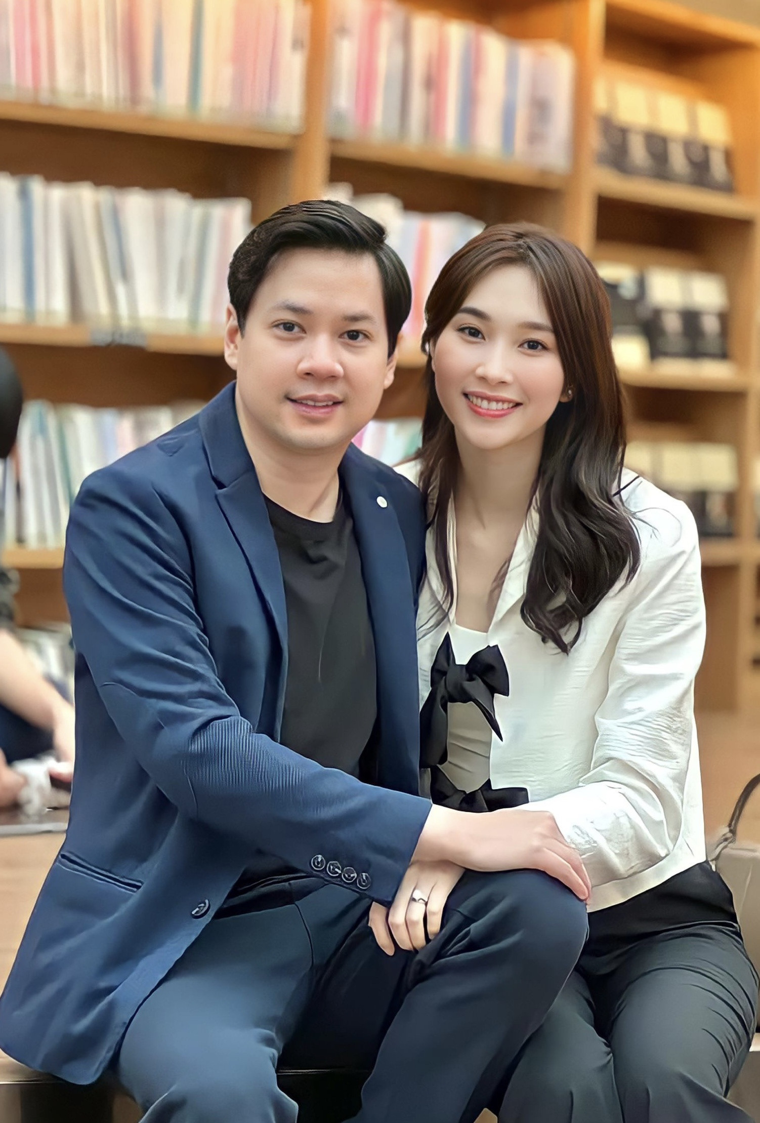 Cuộc sống viên mãn, kín tiếng của 3 mỹ nhân Việt làm dâu hào môn - 10