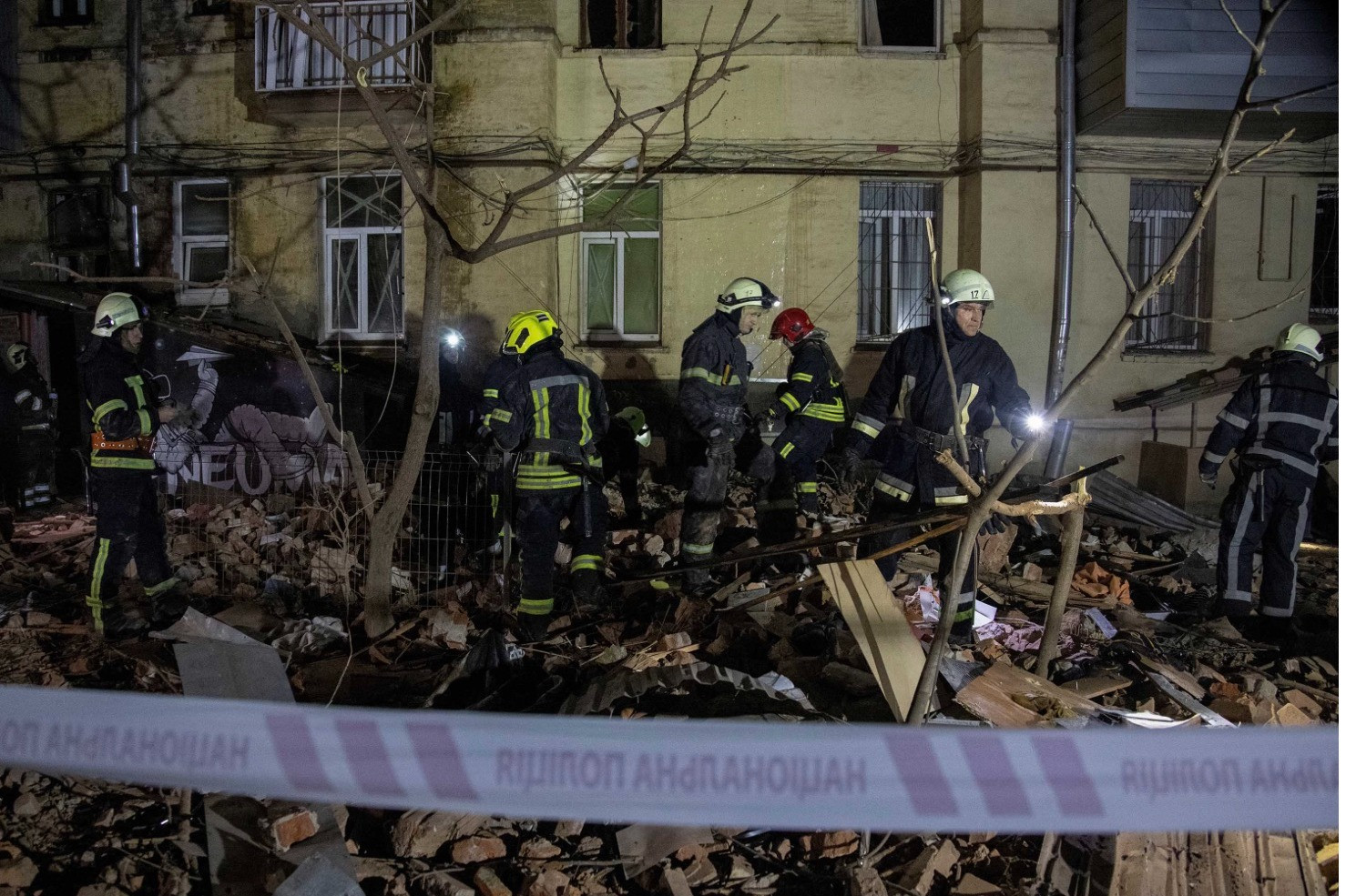 Giao tranh ác liệt ở đông và nam Ukraine, Nga giành ưu thế ở phía đông