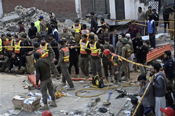Taliban nhận trách nhiệm vụ tấn công thánh đường Hồi giáo ở Pakistan