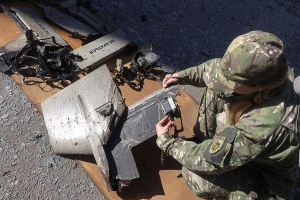 Ukraine tiết lộ chiến thuật sử dụng UAV cảm tử mới của Nga