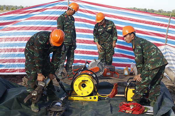 Phó Chủ tịch Đồng Tháp nói về vị trí bé trai gặp nạn trong ống trụ bê tông