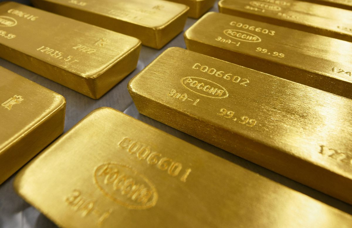 Số vàng trị giá 2,2 tỷ USD âm thầm đổi chủ