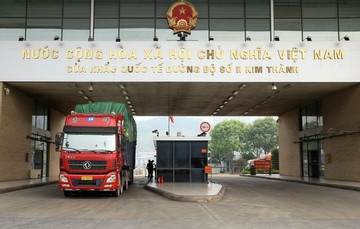 China to resume operation of border gates with Vietnam in Lao Cai