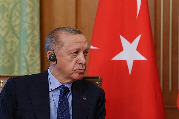 Thổ Nhĩ Kỳ kêu gọi Nga ngừng bắn, Ukraine tin Đức sẽ chuyển giao xe tăng chủ lực