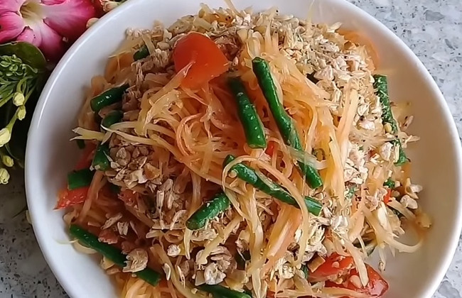 Cách làm gỏi đu đủ Thái Lan đơn giản nhất ăn là “ghiền”