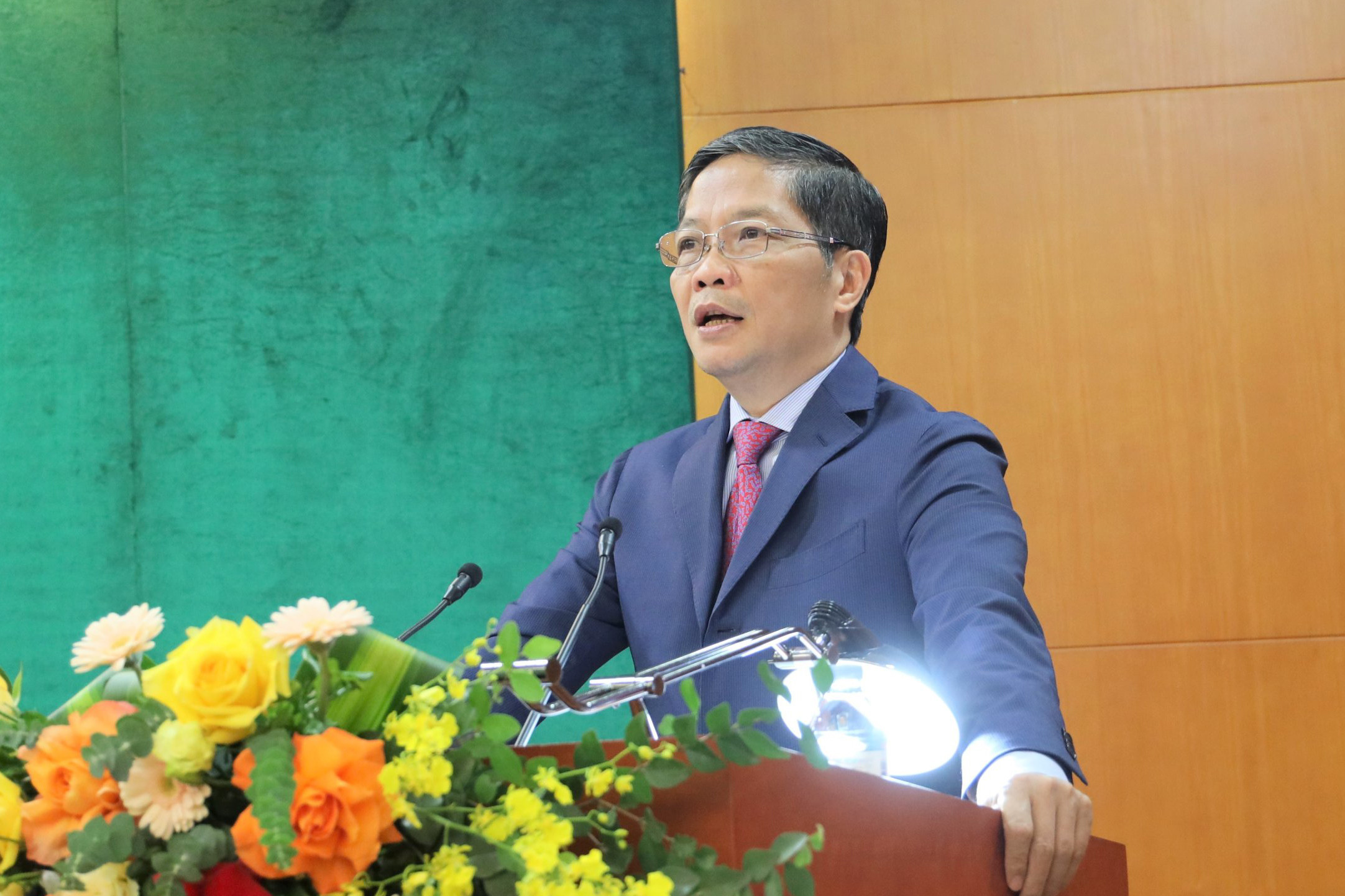 Central Economic Commission to submit three key plans to Politburo