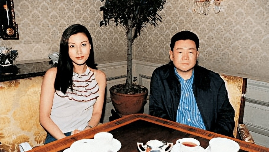 Ty phu Luu Loan Hung anh 2