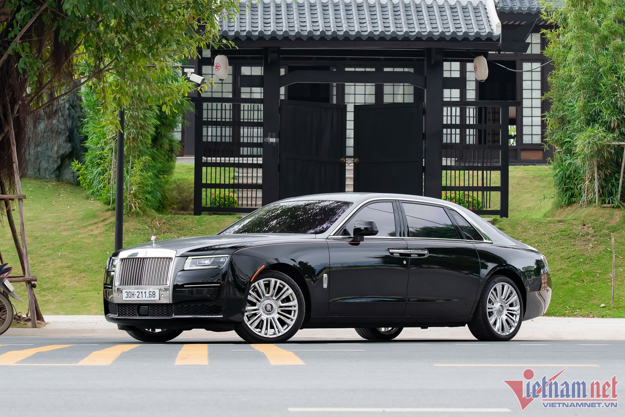 New RollsRoyce Models now available at VINCAR