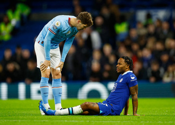 Chelsea gặp họa lớn sau trận thua Man City