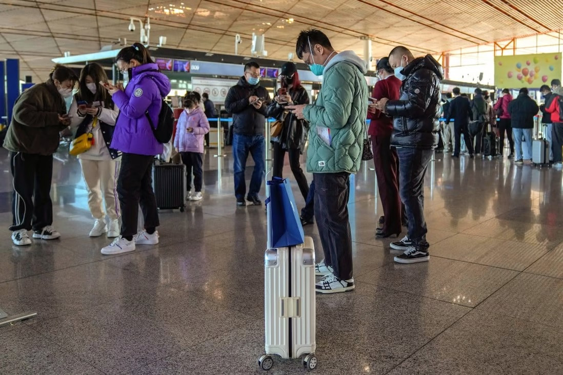Trung Quốc mở cửa biên giới, khách du lịch vẫn chưa được nhập cảnh