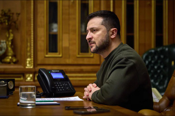 Ukraine hoài nghi lệnh ngừng bắn của Nga, NATO kêu gọi hỗ trợ Kiev