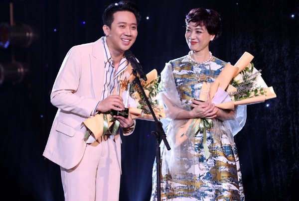 NSND Lê Khanh, MC Trấn Thành là nghệ sĩ nổi bật của năm