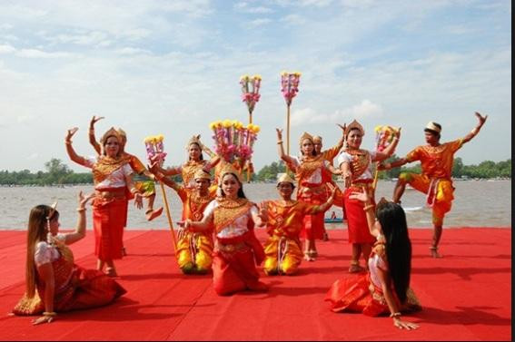 Bảo tồn, phát triển văn hóa dân tộc Khmer hài hòa với phát triển KT-XH