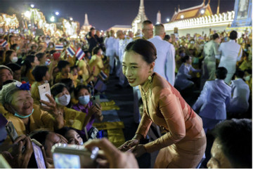 Công chúa Thái Lan vẫn bất tỉnh, bác sĩ nghi bị nhiễm khuẩn
